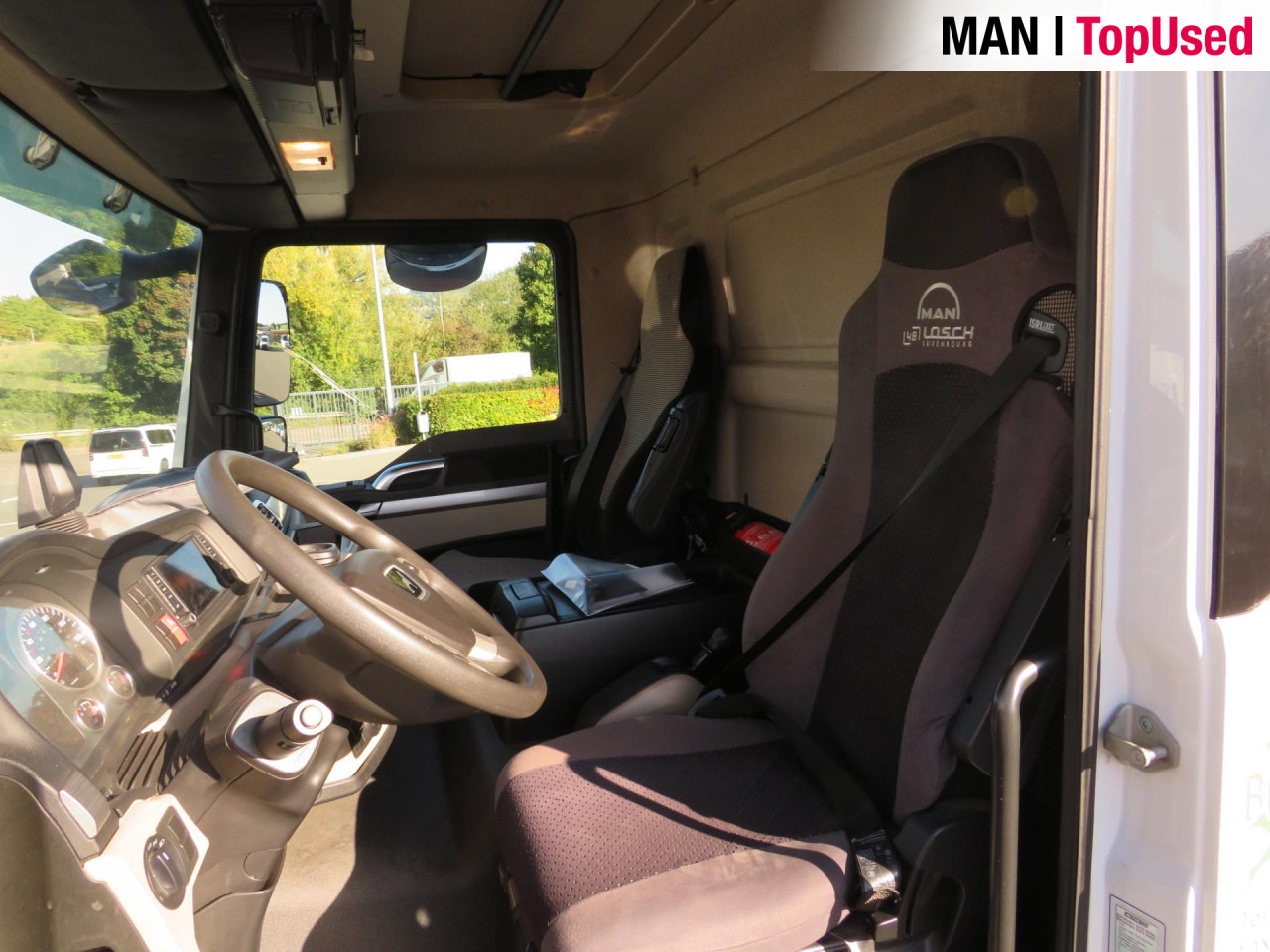 MAN eTGM 26.360 E 6X2-4 LL Kühlkoffer Klima Luftfeder - Camião frigorífico, Camião eléctrico: foto 2 MAN eTGM 26.360 E 6X2-4 LL Kühlkoffer Klima Luftfeder - Camião frigorífico, Camião eléctrico: foto 2