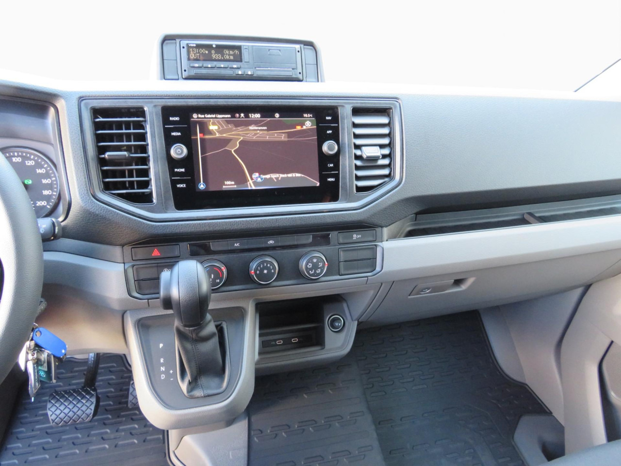 VOLKSWAGEN Crafter 55 L5 Superhochdach Doka BOTT-Ausbau Klima - Furgão: foto 3 VOLKSWAGEN Crafter 55 L5 Superhochdach Doka BOTT-Ausbau Klima - Furgão: foto 3