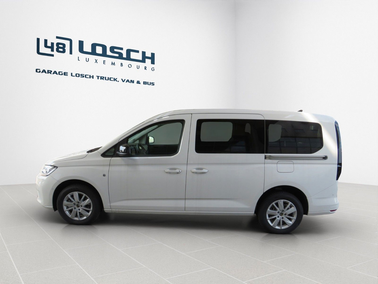 Volkswagen Caddy Maxi Kombi 2.0 TDI Rollstuhl Taxirampe - Automóvel: foto 3 Volkswagen Caddy Maxi Kombi 2.0 TDI Rollstuhl Taxirampe - Automóvel: foto 3