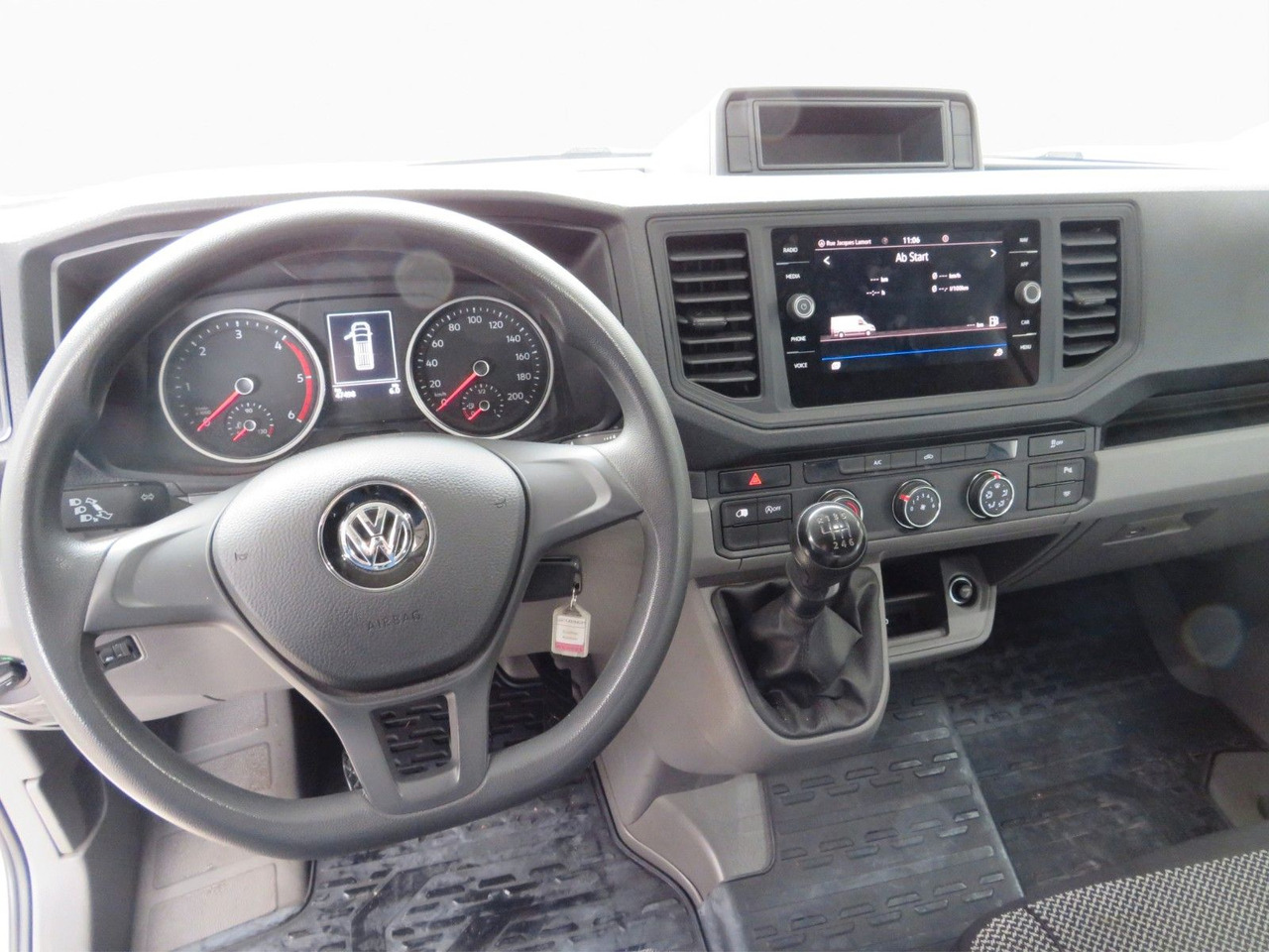 Volkswagen Crafter 35 L3H3 Kasten - Furgão: foto 2 Volkswagen Crafter 35 L3H3 Kasten - Furgão: foto 2