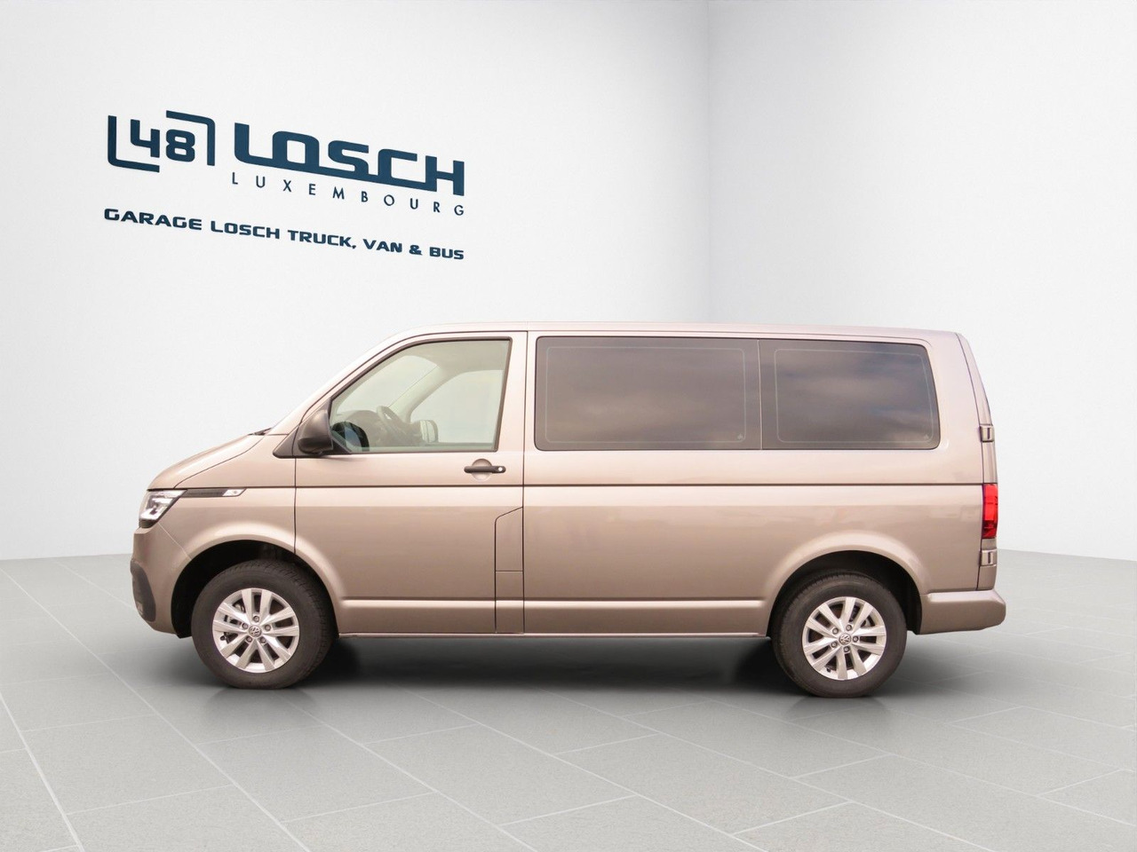 Volkswagen T6.1 Transporter Trendline 2.0 TDI Kasten - Furgão compacto: foto 2 Volkswagen T6.1 Transporter Trendline 2.0 TDI Kasten - Furgão compacto: foto 2
