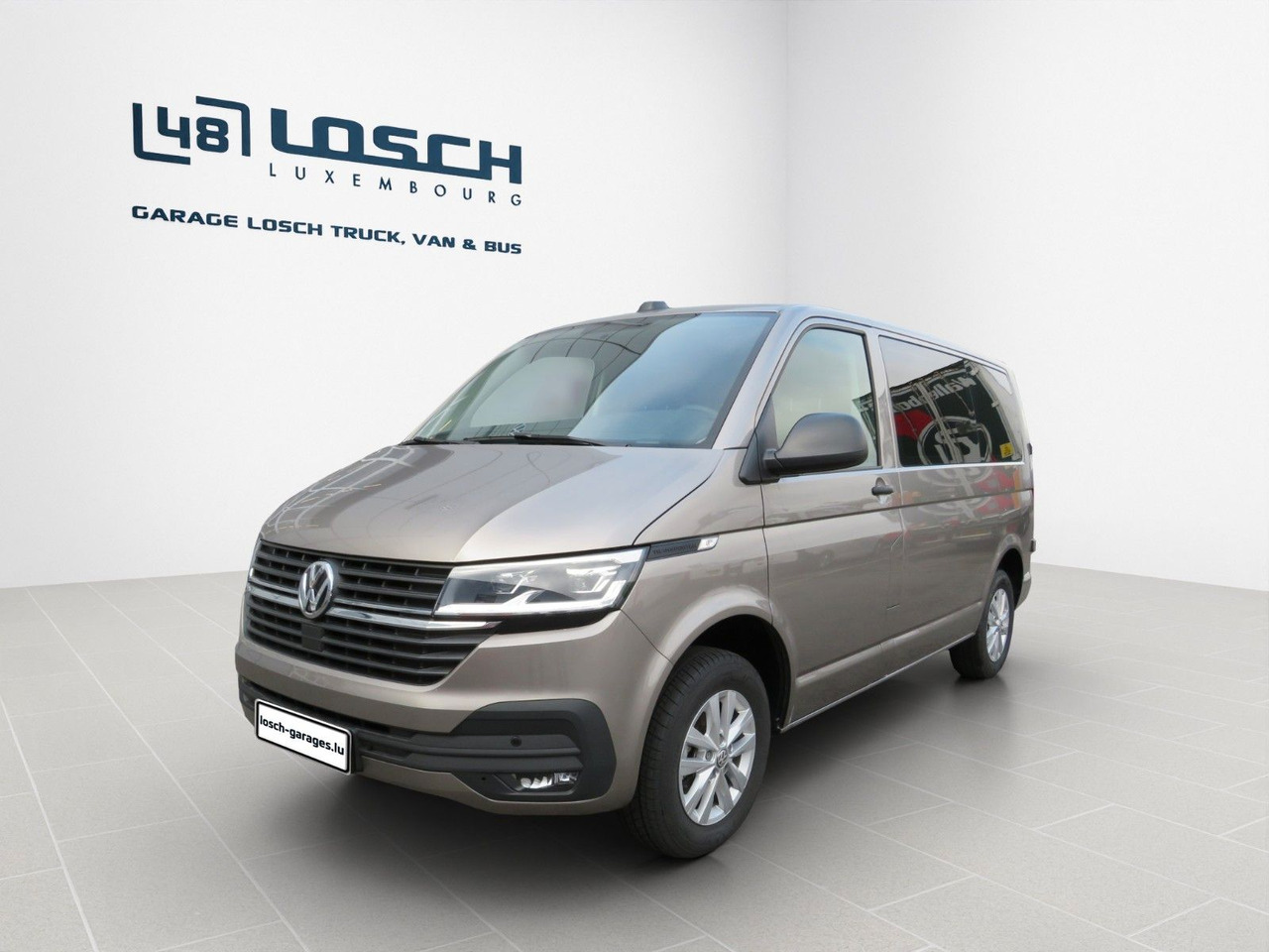 Volkswagen T6.1 Transporter Trendline 2.0 TDI Kasten - Furgão compacto: foto 1 Volkswagen T6.1 Transporter Trendline 2.0 TDI Kasten - Furgão compacto: foto 1