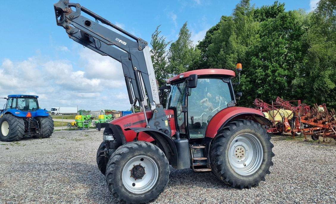 Case-IH 140 Maxxum - Trator: foto 2 Case-IH 140 Maxxum - Trator: foto 2