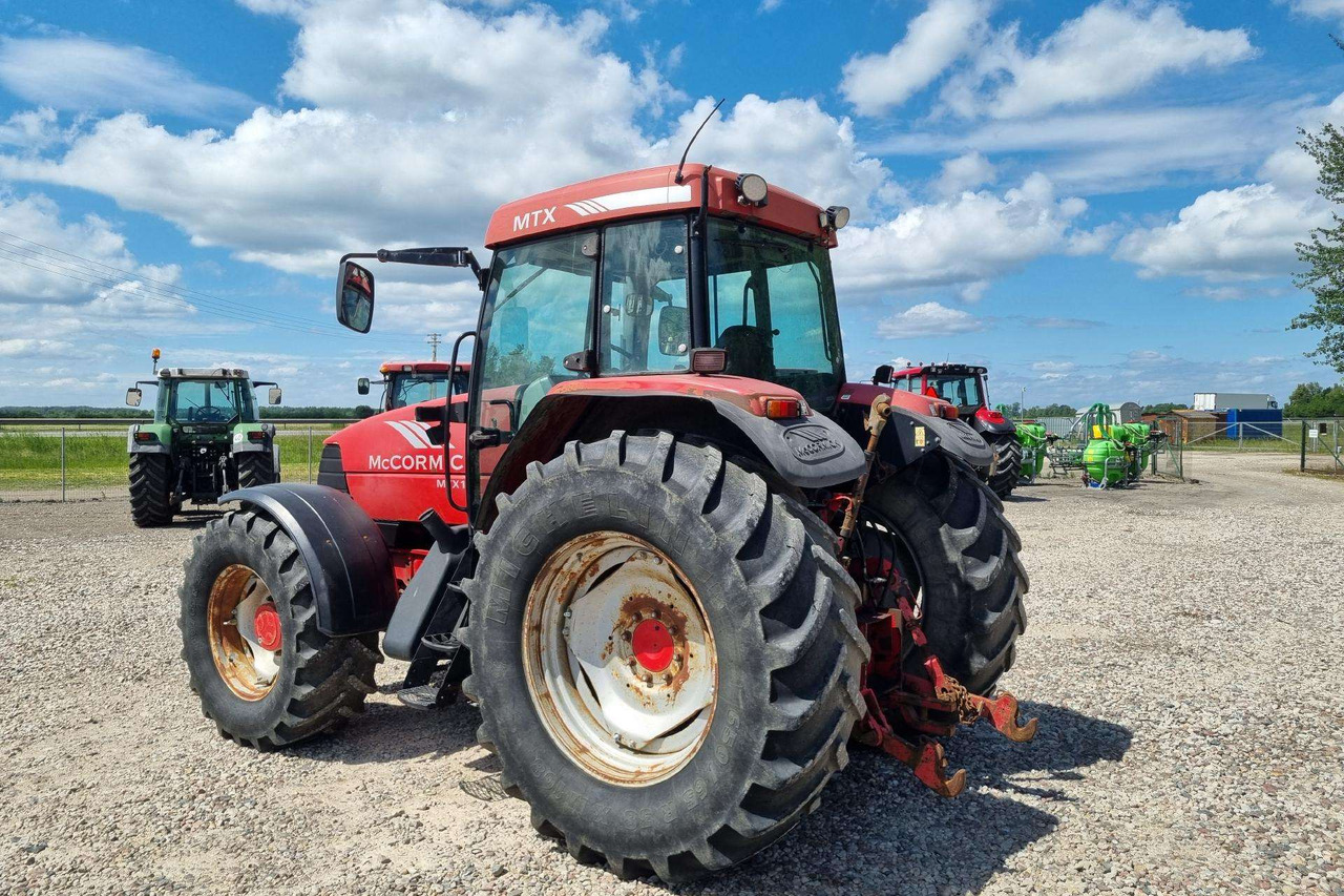 McCORMICK MTX140 - Trator: foto 5 McCORMICK MTX140 - Trator: foto 5