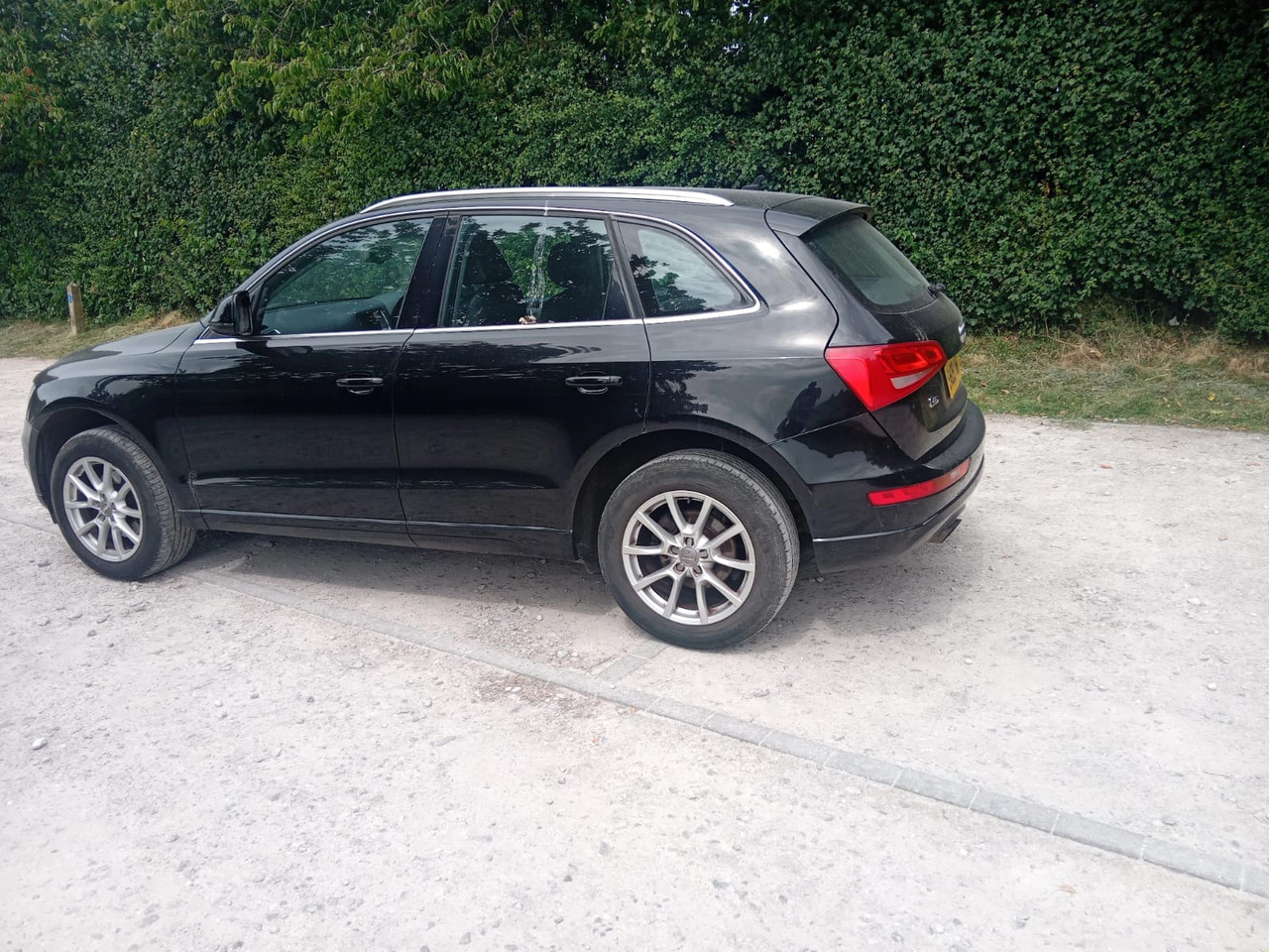 Audi Q5 SE TDI Quattro - for spares - Automóvel: foto 4 Audi Q5 SE TDI Quattro - for spares - Automóvel: foto 4