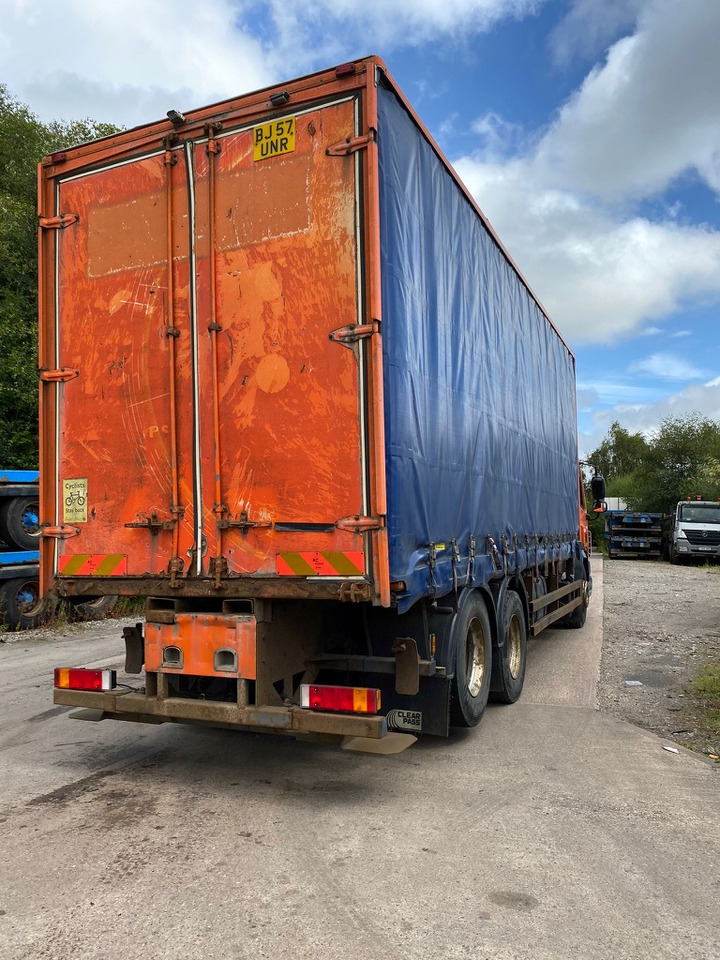 Daf 75 CF 310 6X2 Curtain side - Camião de lona: foto 4 Daf 75 CF 310 6X2 Curtain side - Camião de lona: foto 4