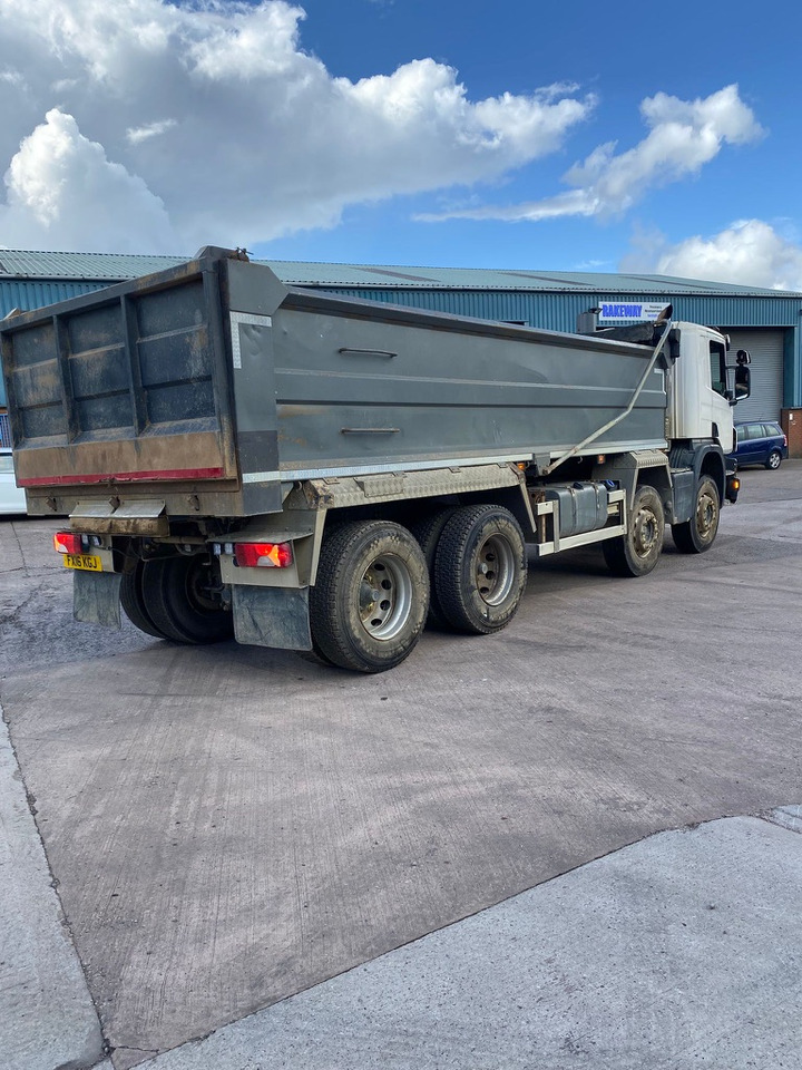Scania P410 8x4 Tipper - Camião basculante: foto 4 Scania P410 8x4 Tipper - Camião basculante: foto 4