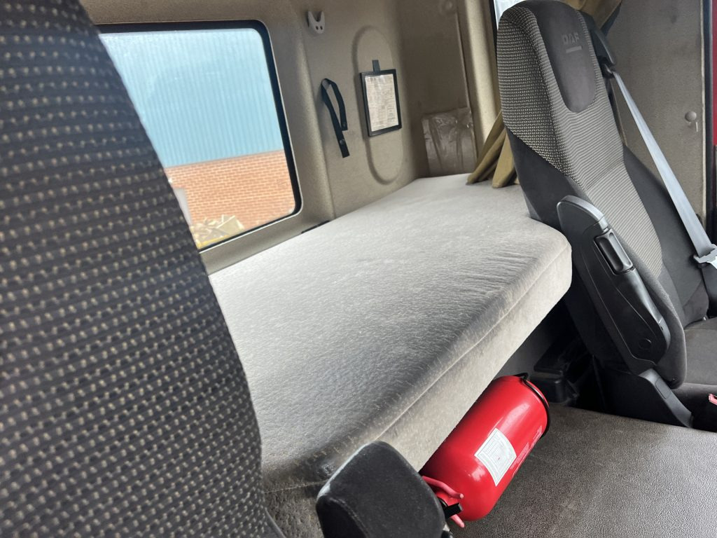 DAF CF 85 460 - Tractor: foto 3 DAF CF 85 460 - Tractor: foto 3