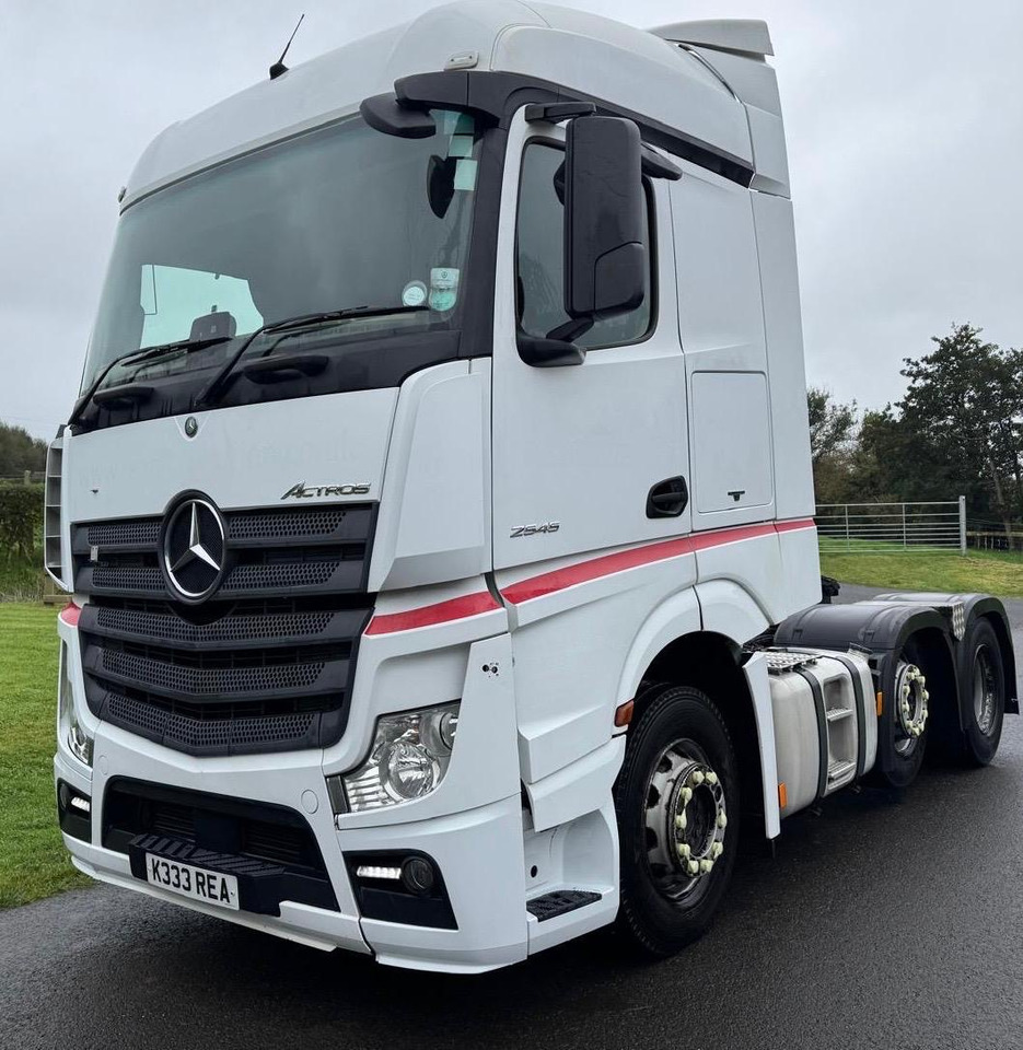 Mercedes Actros - Tractor: foto 3 Mercedes Actros - Tractor: foto 3