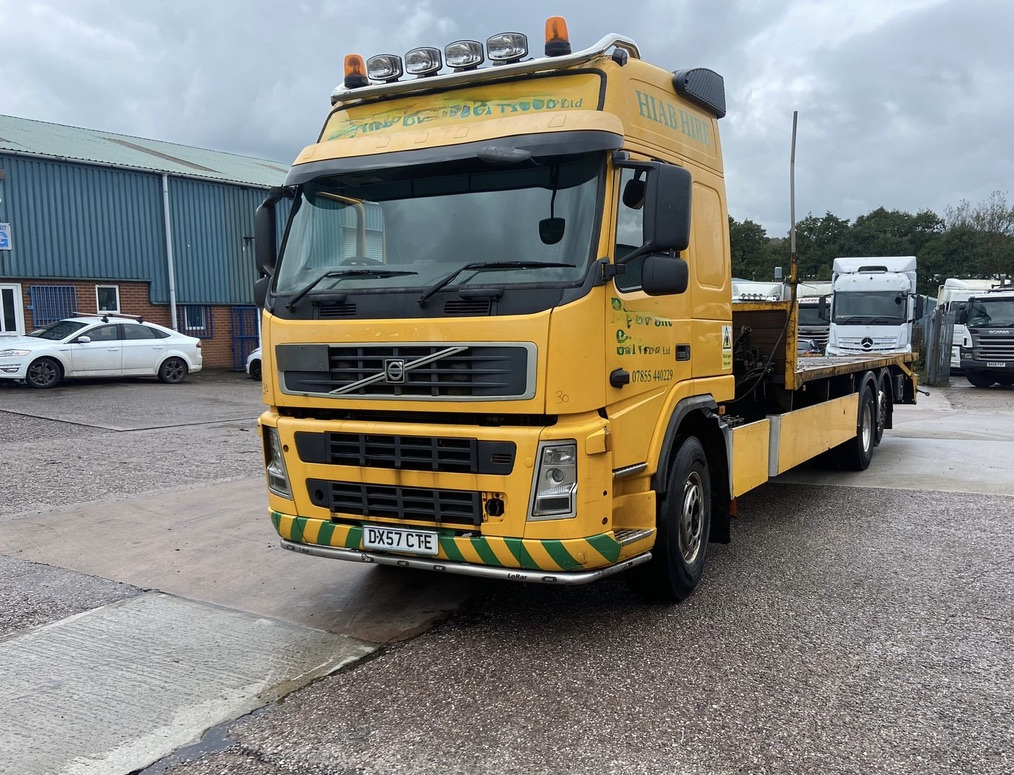 Volvo FM9 340 6x2 Rigid - Caminhão reboque: foto 1 Volvo FM9 340 6x2 Rigid - Caminhão reboque: foto 1