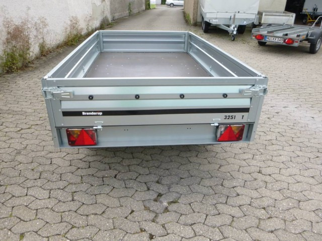 Brenderup 3251STB1300, 1000 kg, Stahl Hochlader, 2500 x 1420 x 350 mm - Reboque para carros: foto 2 Brenderup 3251STB1300, 1000 kg, Stahl Hochlader, 2500 x 1420 x 350 mm - Reboque para carros: foto 2