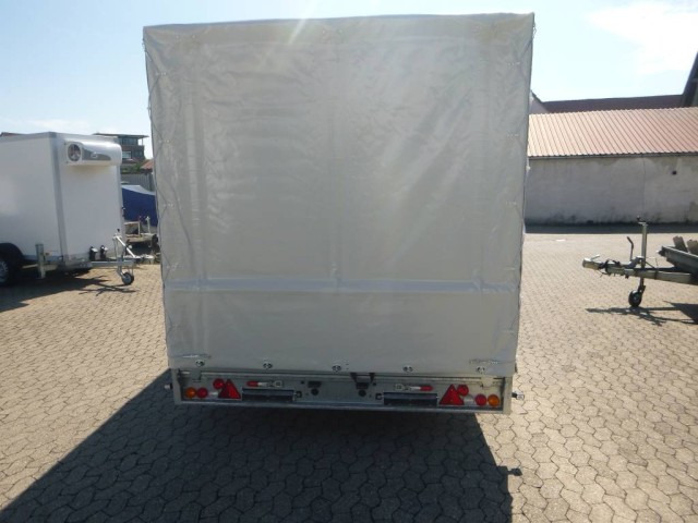 Brian James Cargo Connect Universalanhänger mit Hochplane 476-5522-35-3-10, 5500 x 2290 x 300 mm, 3,5 to., 10 Zoll - Reboque para carros: foto 4 Brian James Cargo Connect Universalanhänger mit Hochplane 476-5522-35-3-10, 5500 x 2290 x 300 mm, 3,5 to., 10 Zoll - Reboque para carros: foto 4