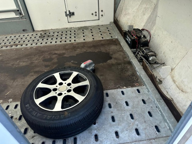 Reboque transporte de veículos Brian James Race Sport, 340-5000, 5000 x 2000 mm, 2,6 to.: foto 6 Reboque transporte de veículos Brian James Race Sport, 340-5000, 5000 x 2000 mm, 2,6 to.: foto 6