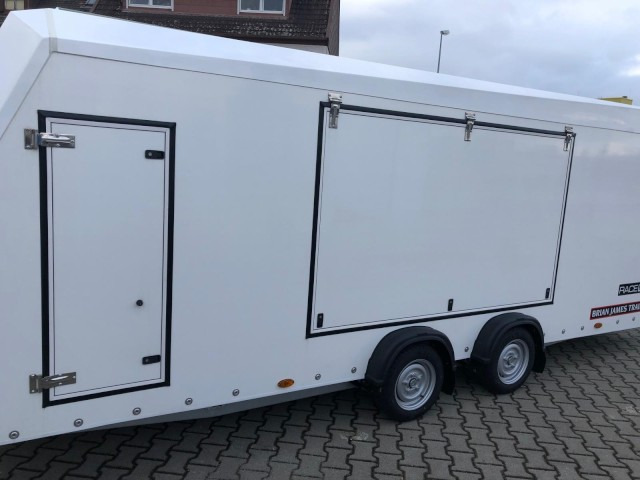 Brian James Race Sport, 340-5510, 5500 x 2100 mm, 3,0 to. 100 km/h, Seilw. - Reboque transporte de veículos: foto 2 Brian James Race Sport, 340-5510, 5500 x 2100 mm, 3,0 to. 100 km/h, Seilw. - Reboque transporte de veículos: foto 2