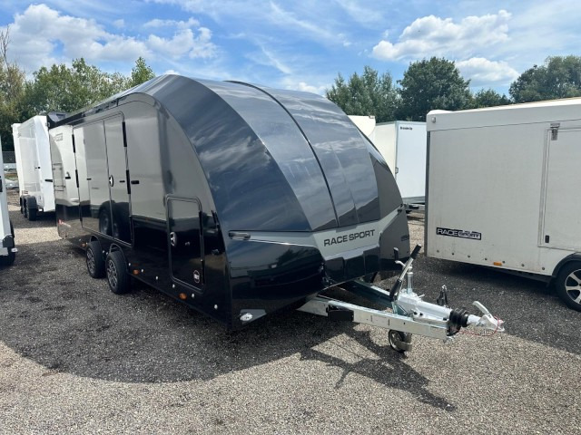 Brian James Race Sport 341, 341-5521-35-2-12-B, 5530x2100x1960mm, 3,5 to. - Reboque transporte de veículos: foto 1 Brian James Race Sport 341, 341-5521-35-2-12-B, 5530x2100x1960mm, 3,5 to. - Reboque transporte de veículos: foto 1