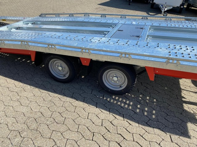 Brian James T Transporter, 231-5021-35-2-12, 5000 x 2150 mm, 3,5 to. kippbar mit Auffahrrampen - Reboque transporte de veículos: foto 4 Brian James T Transporter, 231-5021-35-2-12, 5000 x 2150 mm, 3,5 to. kippbar mit Auffahrrampen - Reboque transporte de veículos: foto 4