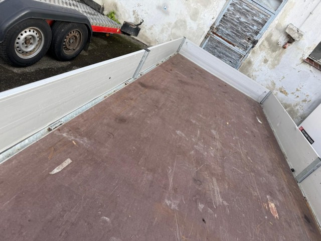 Hapert Azure H-2 Hochlader 3,5 to. 5050 x 2000 x 300 mm, parabel, 100 km/h - Reboque para carros: foto 5 Hapert Azure H-2 Hochlader 3,5 to. 5050 x 2000 x 300 mm, parabel, 100 km/h - Reboque para carros: foto 5