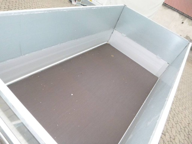 Humbaur HA 752513 Blech Bordwandaufsatz, 750 kg, 2510 x 1310 x 350 mm - Reboque para carros: foto 3 Humbaur HA 752513 Blech Bordwandaufsatz, 750 kg, 2510 x 1310 x 350 mm - Reboque para carros: foto 3