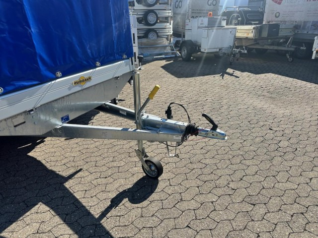 Humbaur HT 253118 Hochlader 2,5 to. mit Hochplane 200 cm - Reboque para carros: foto 2 Humbaur HT 253118 Hochlader 2,5 to. mit Hochplane 200 cm - Reboque para carros: foto 2
