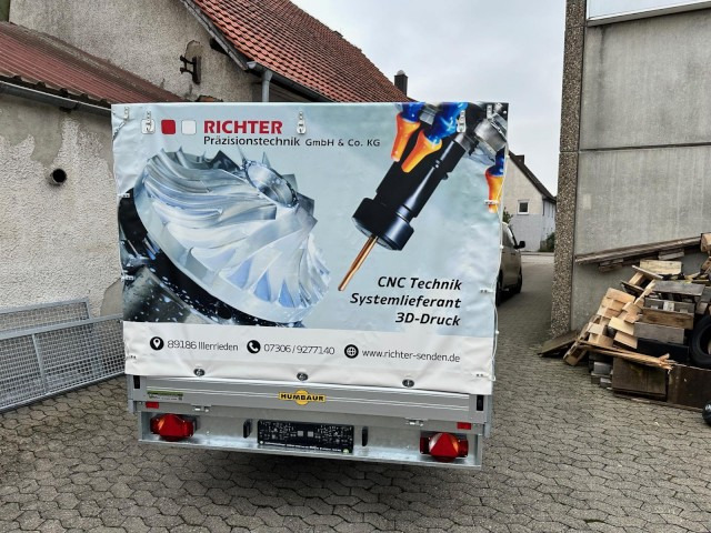 Humbaur HT 253118 Hochlader 2,5 to. mit Hochplane 200 cm, Digitaldruck - Reboque para carros: foto 4 Humbaur HT 253118 Hochlader 2,5 to. mit Hochplane 200 cm, Digitaldruck - Reboque para carros: foto 4