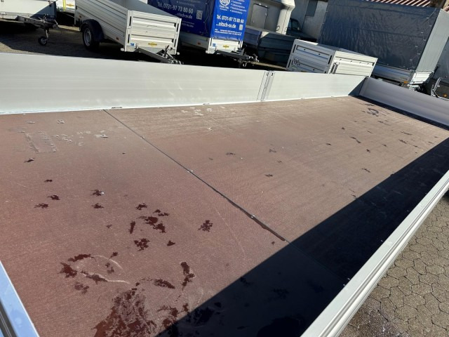 Humbaur HT 35 62 21 GR Hochlader 3,5 to. 6220 x 2070 x 350 mm - Reboque para carros: foto 3 Humbaur HT 35 62 21 GR Hochlader 3,5 to. 6220 x 2070 x 350 mm - Reboque para carros: foto 3