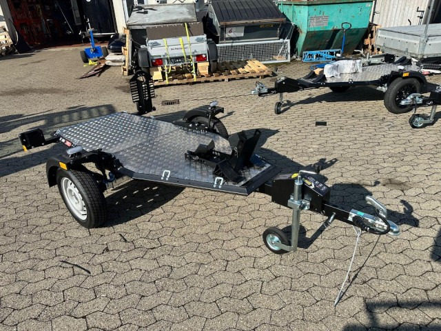 Lorries Motorradanhänger MT-1, 0,75 to. 245 x 99 cm, absenkbar - Reboque para moto: foto 1 Lorries Motorradanhänger MT-1, 0,75 to. 245 x 99 cm, absenkbar - Reboque para moto: foto 1