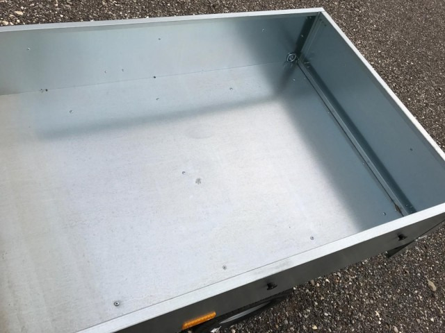 Neptun GN052, N5-145, City 400 kg 1450 x 980 x 300 mm - Reboque para carros: foto 3 Neptun GN052, N5-145, City 400 kg 1450 x 980 x 300 mm - Reboque para carros: foto 3