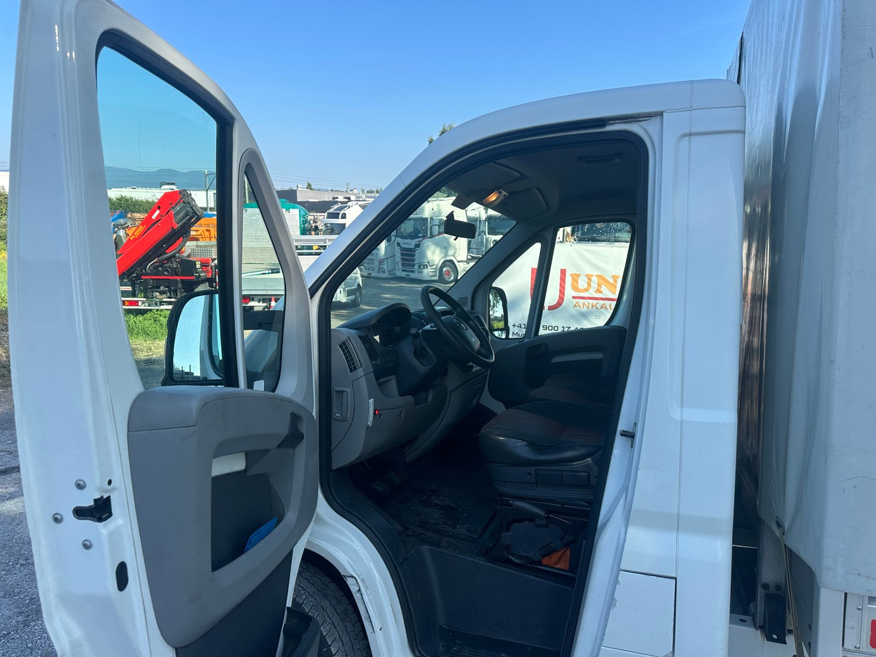 FIAT Ducato 17q 2.3 JTD Hebebühne - Carrinha de lona: foto 3 FIAT Ducato 17q 2.3 JTD Hebebühne - Carrinha de lona: foto 3