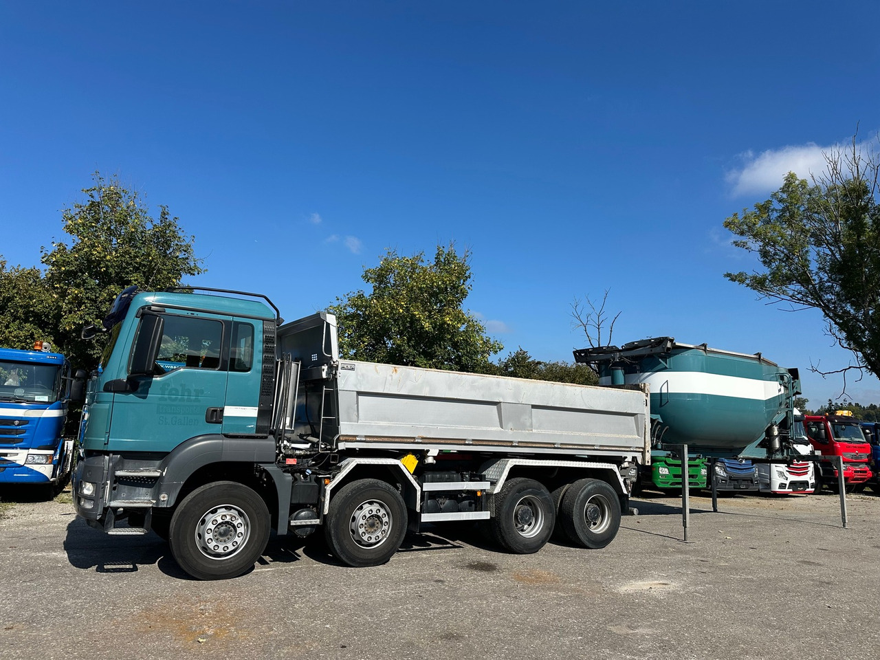 MAN TGS 35.480 8x4 Wechselsistem - Camião basculante: foto 2 MAN TGS 35.480 8x4 Wechselsistem - Camião basculante: foto 2