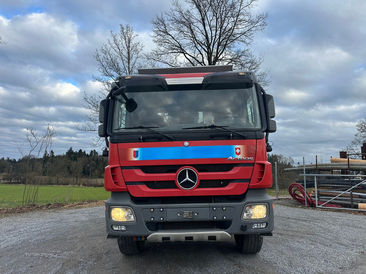 MERCEDES-BENZ Actros 3248 8x4 Kipper - Camião basculante: foto 5 MERCEDES-BENZ Actros 3248 8x4 Kipper - Camião basculante: foto 5