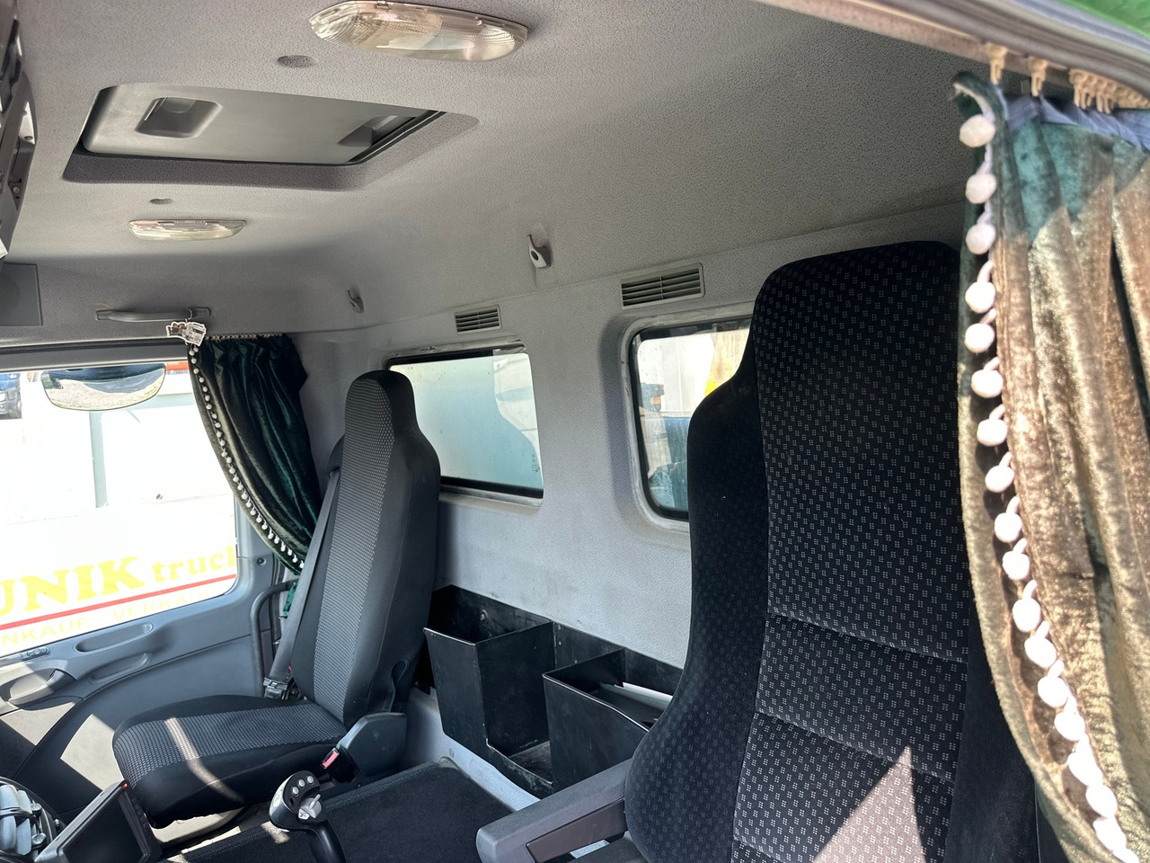 Camião polibenne MERCEDES-BENZ Actros 4455 10x4 Moser: foto 12