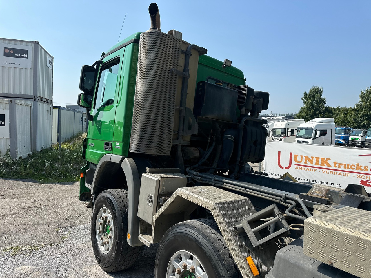 Camião polibenne MERCEDES-BENZ Actros 4455 10x4 Moser: foto 8