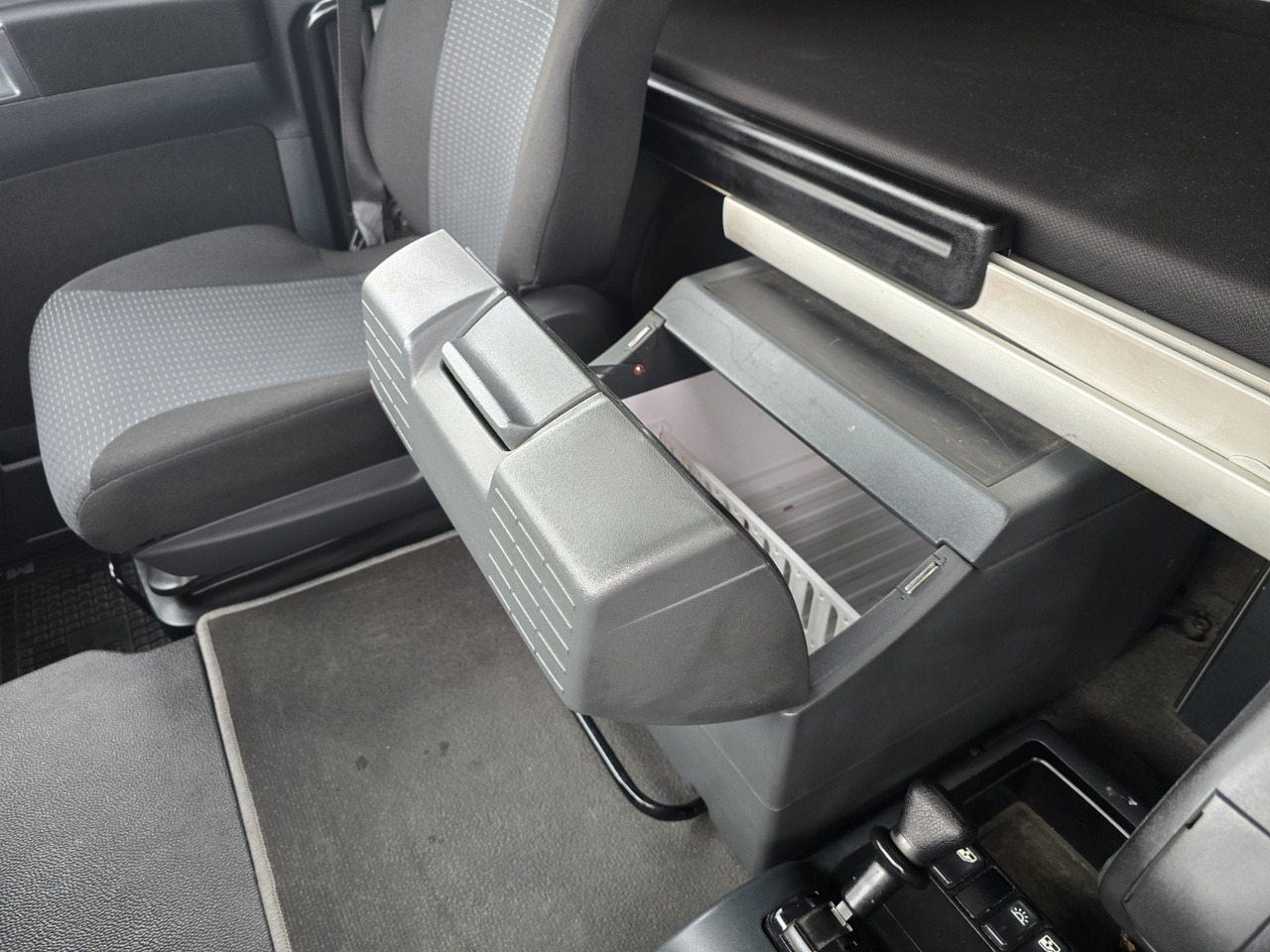 Camião de lona MAN TGL 12.250: foto 15