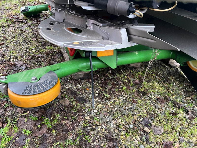 Amazone ZA-TS 1700 PROFIS TRONIC - Distribuidor de fertilizantes: foto 5 Amazone ZA-TS 1700 PROFIS TRONIC - Distribuidor de fertilizantes: foto 5