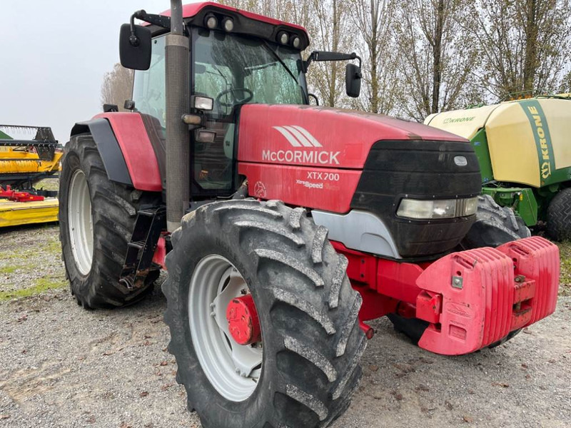 MCCORMICK XTX 200 - Trator: foto 1 MCCORMICK XTX 200 - Trator: foto 1