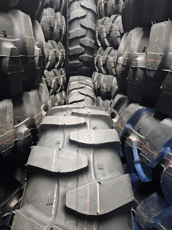 Armour TI300 10.00-20 - Pneu para Escavadeira de rodas: foto 4 Armour TI300 10.00-20 - Pneu para Escavadeira de rodas: foto 4