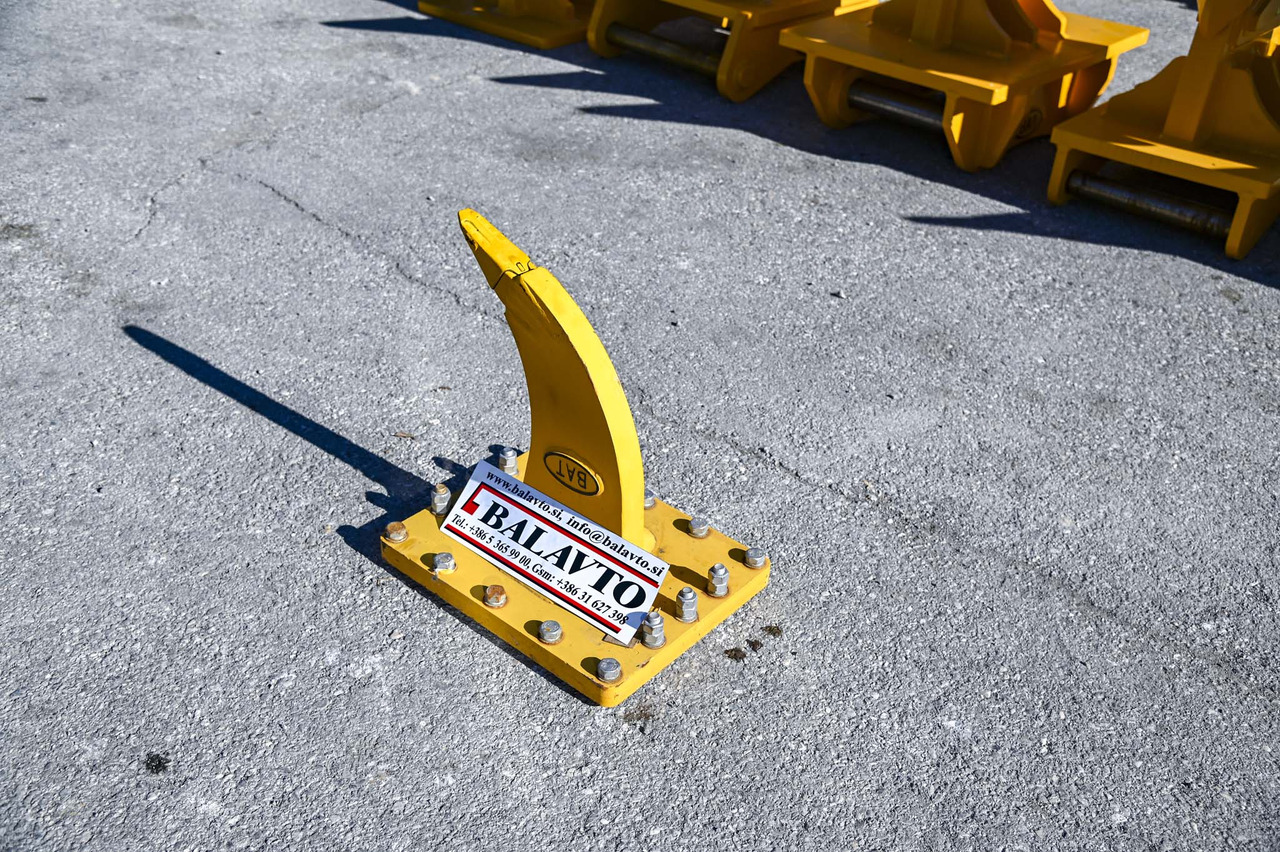 BAT BR02 - Escarificador para Escavadeira: foto 2 BAT BR02 - Escarificador para Escavadeira: foto 2