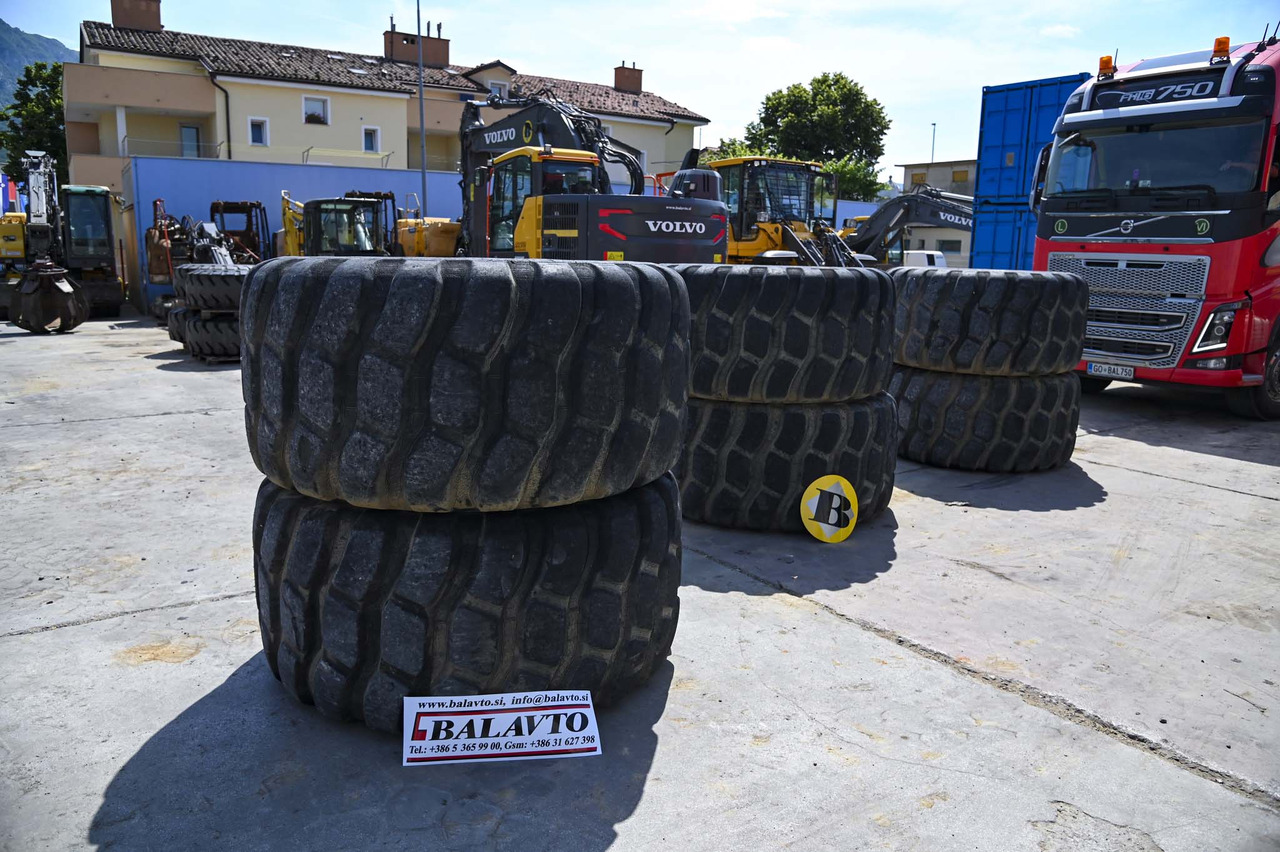 Bridgestone tires 30/65R25 with rims - Roda completa para Dumper: foto 1 Bridgestone tires 30/65R25 with rims - Roda completa para Dumper: foto 1