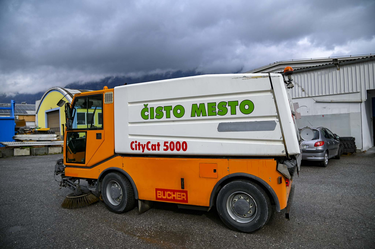 Locação financeira de Bucher Schorling CC 5000 City Cat Bucher Schorling CC 5000 City Cat: foto 10
