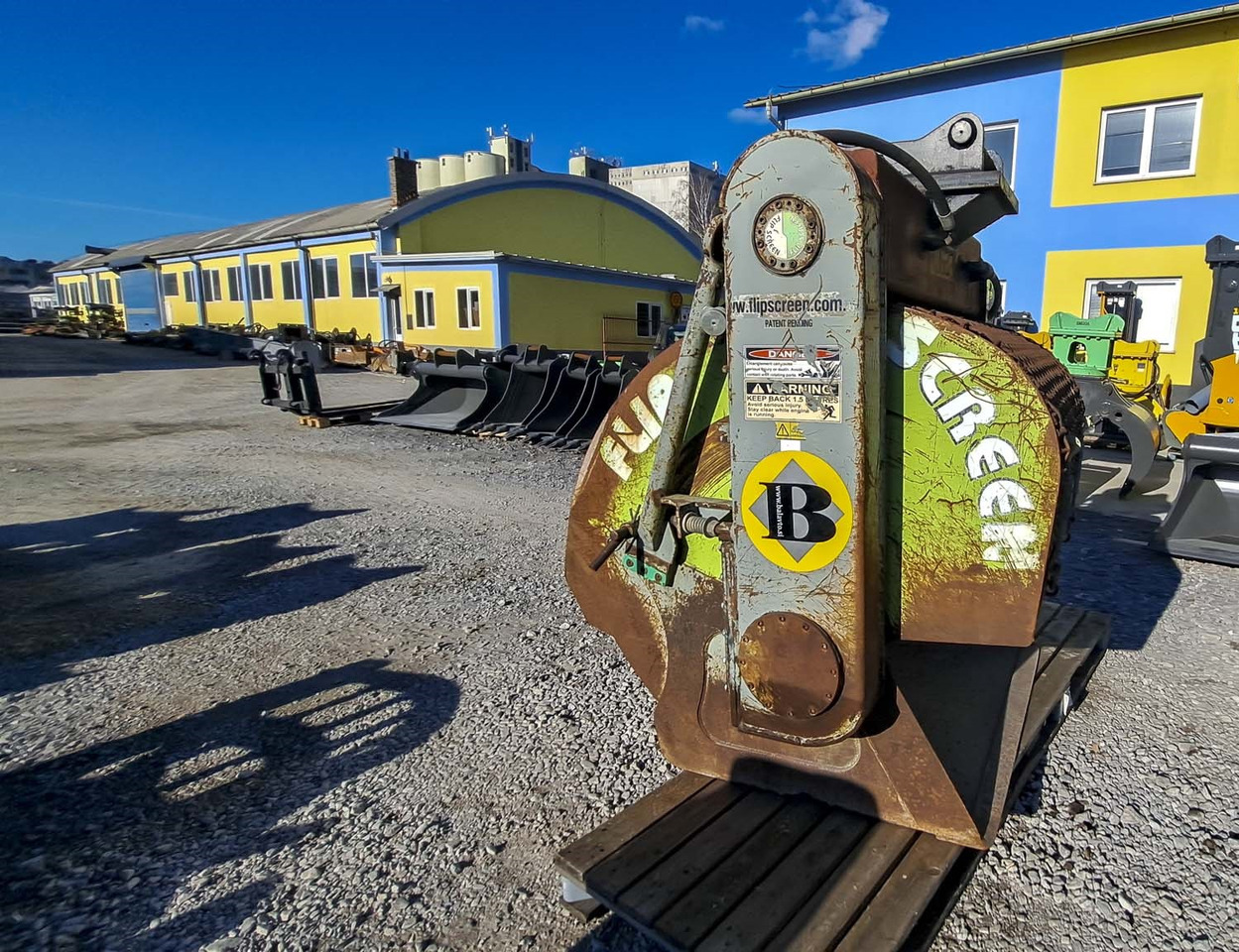 Flip Screen screening bucket E50 1200 mm S60 for 12-18 ton excavators - Balde para separação para Escavadeira: foto 3 Flip Screen screening bucket E50 1200 mm S60 for 12-18 ton excavators - Balde para separação para Escavadeira: foto 3