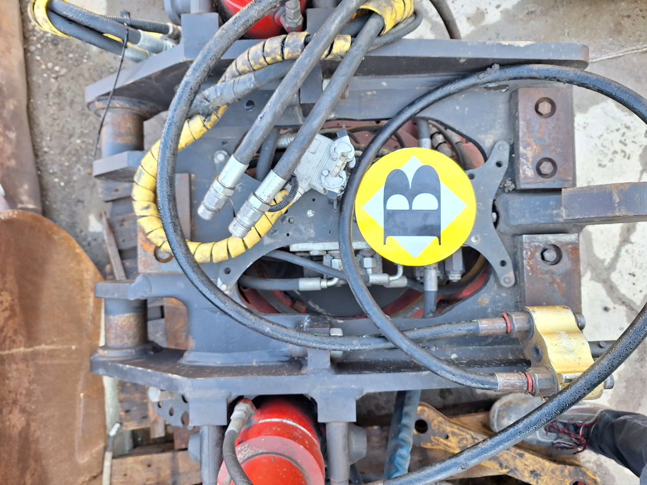 Indexator Tiltrotator S1 - Tiltrotator: foto 3 Indexator Tiltrotator S1 - Tiltrotator: foto 3