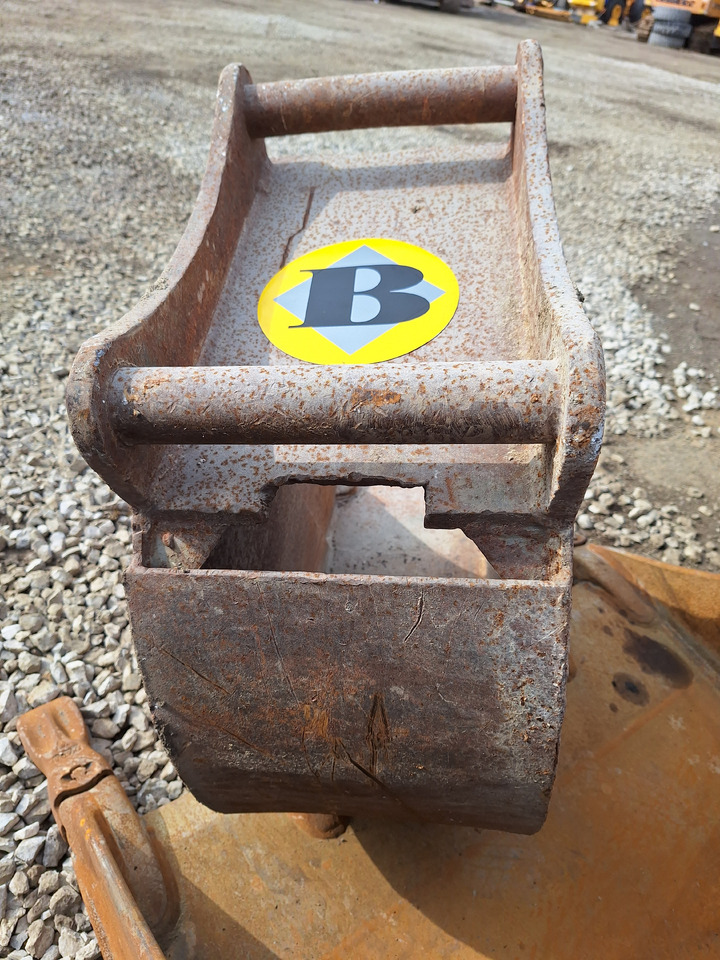 Lannen trenching bucket 400 mm - Balde escavadora: foto 3 Lannen trenching bucket 400 mm - Balde escavadora: foto 3