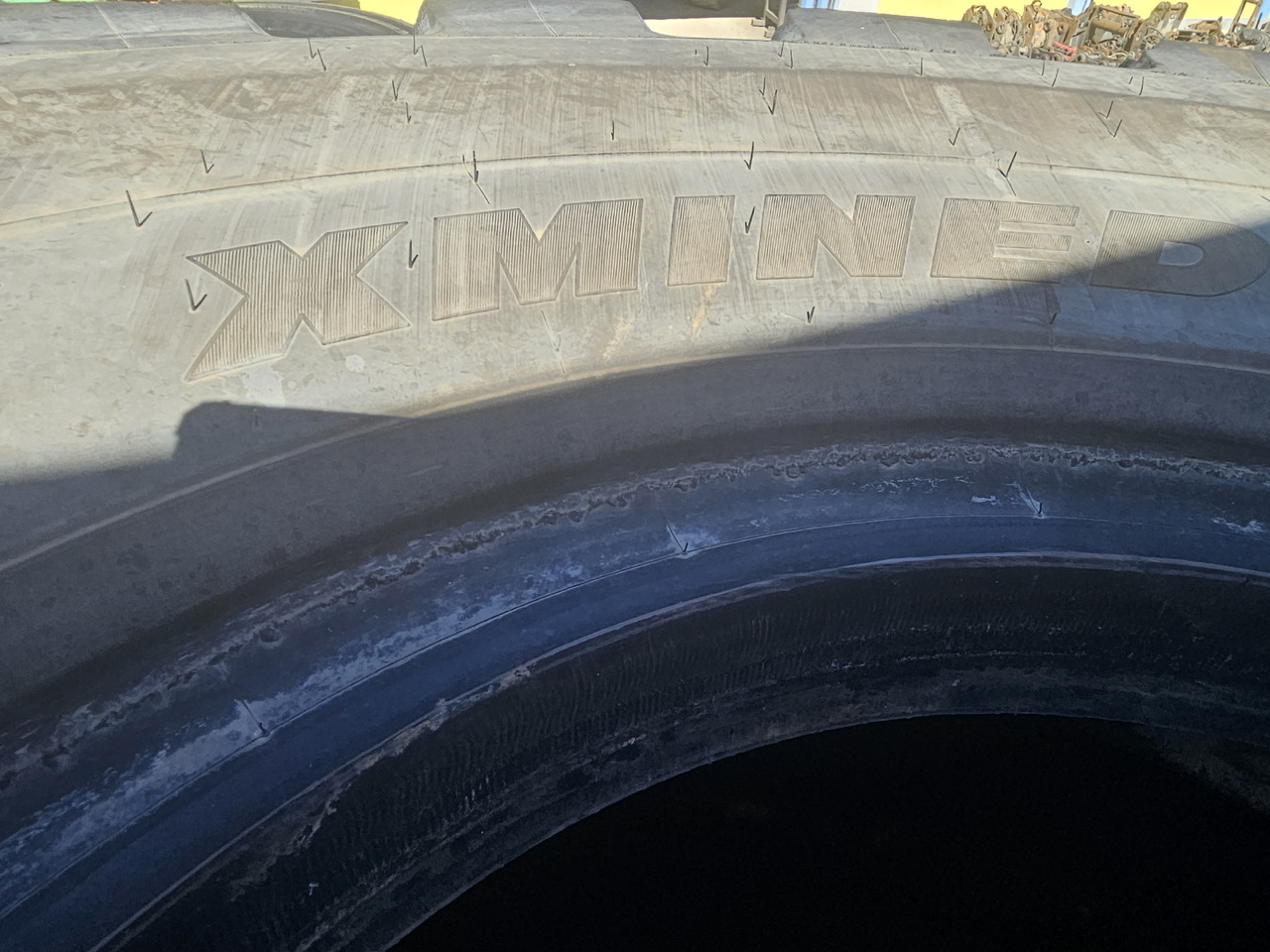 MICHELIN XMINE D2, 35/65R33 - Pneu para Pá carregadora de rodas: foto 3 MICHELIN XMINE D2, 35/65R33 - Pneu para Pá carregadora de rodas: foto 3