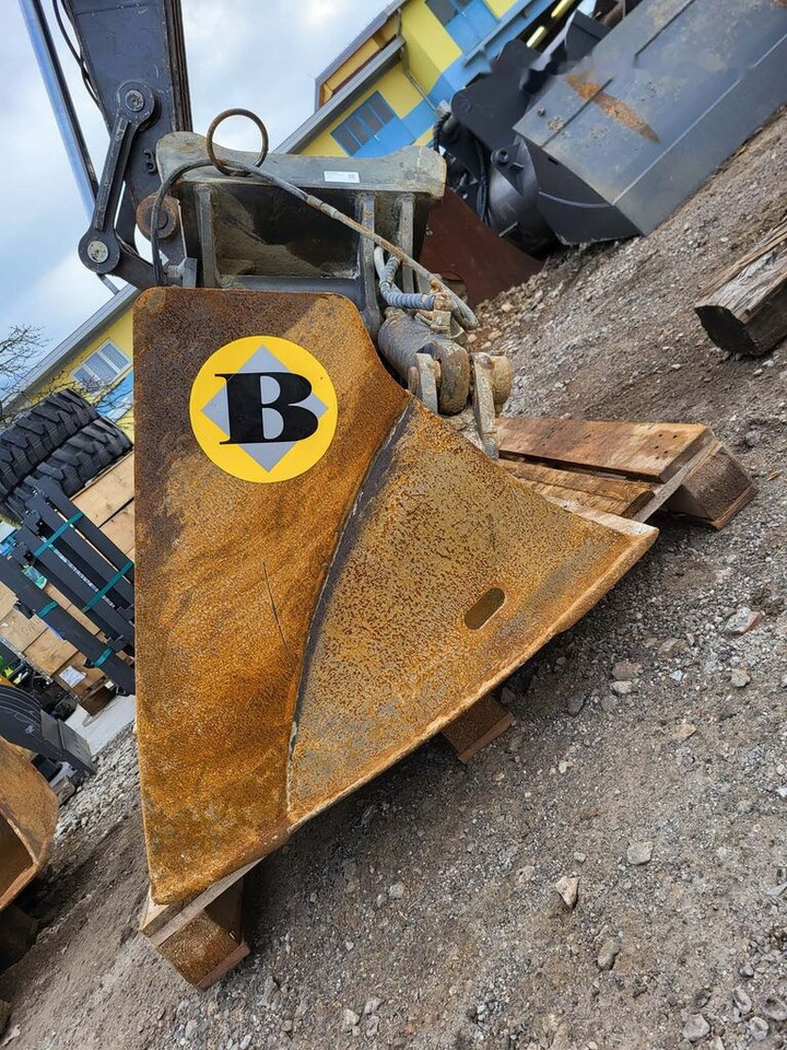 Tilt bucket 1500 mm S60 - Balde escavadora: foto 2 Tilt bucket 1500 mm S60 - Balde escavadora: foto 2