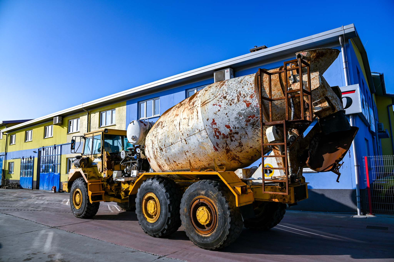 VOLVO A25C 6X6 - Camião betoneira: foto 4 VOLVO A25C 6X6 - Camião betoneira: foto 4