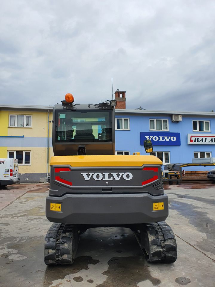 VOLVO EC60E - Mini escavadeira: foto 1 VOLVO EC60E - Mini escavadeira: foto 1