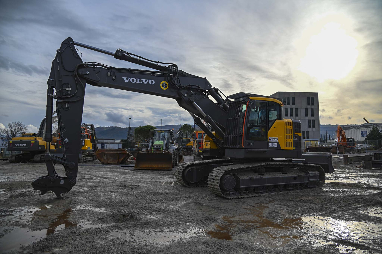 VOLVO ECR355ENL - Escavadora de rastos: foto 2 VOLVO ECR355ENL - Escavadora de rastos: foto 2