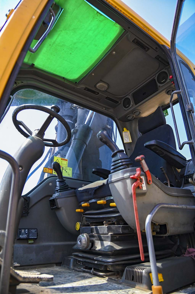 Escavadeira de rodas VOLVO EW180B: foto 35 Escavadeira de rodas VOLVO EW180B: foto 35