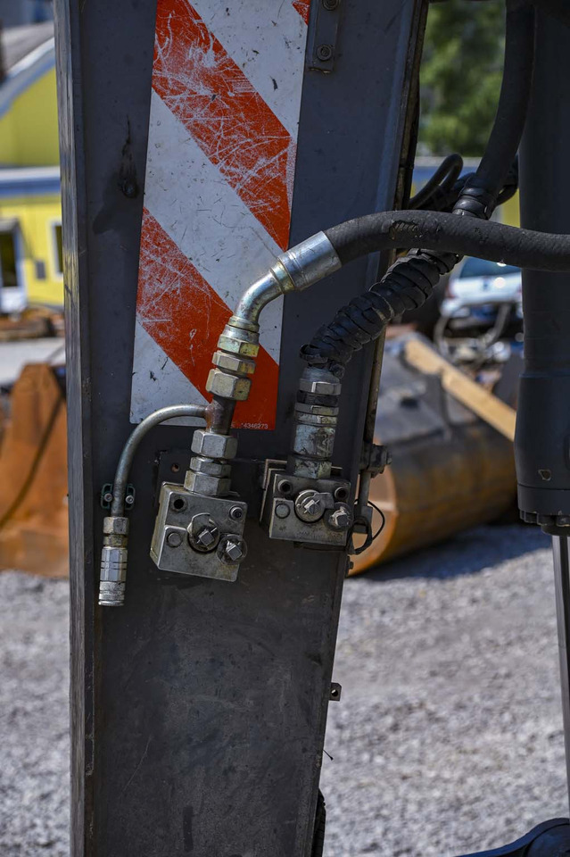 Escavadeira de rodas VOLVO EW180B: foto 12 Escavadeira de rodas VOLVO EW180B: foto 12