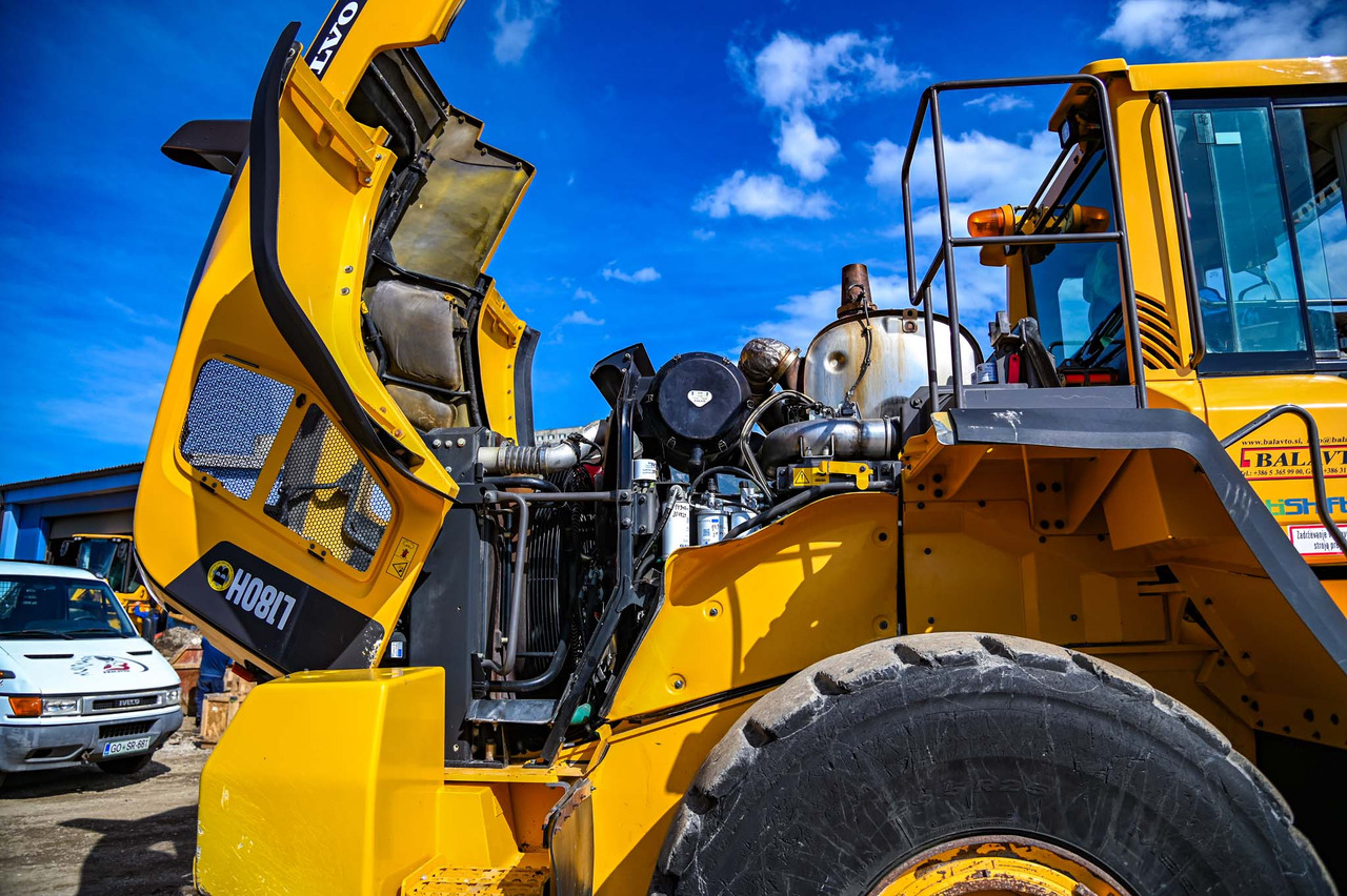 Pá carregadora de rodas VOLVO L180H: foto 42